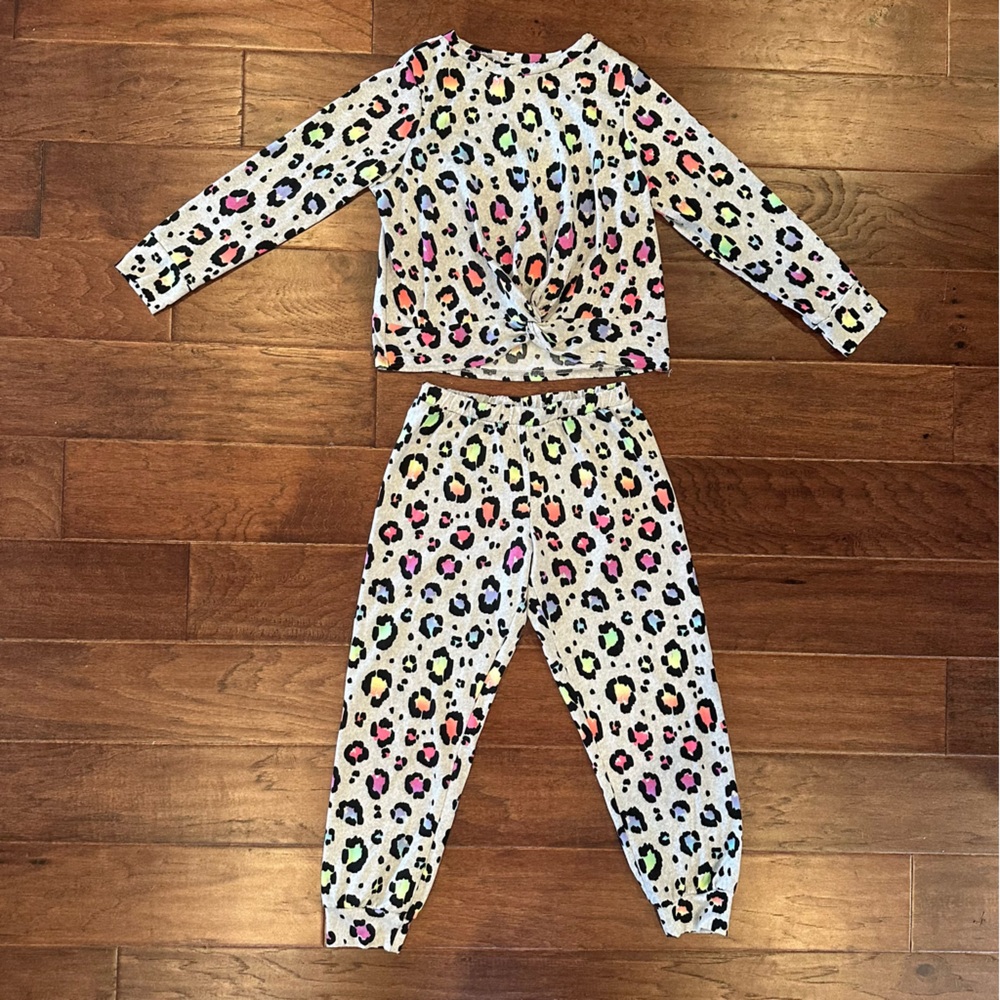 Colorful Leopard Print Girl’s Pajama Set